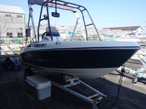 boat.image