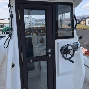boat.image