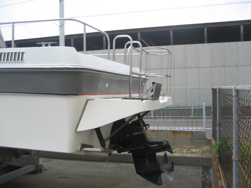 新艇中古艇販売