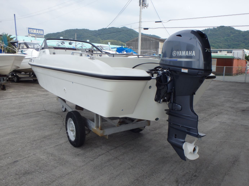 新艇中古艇販売