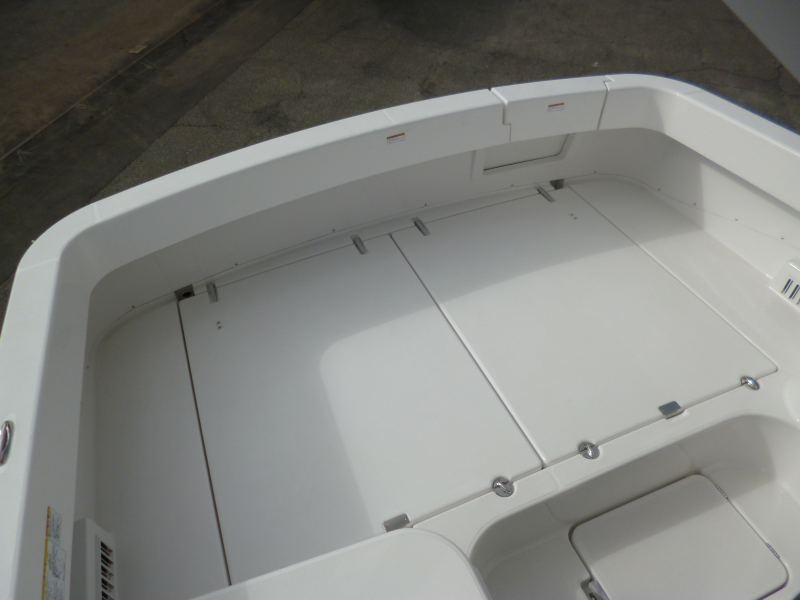 新艇中古艇販売