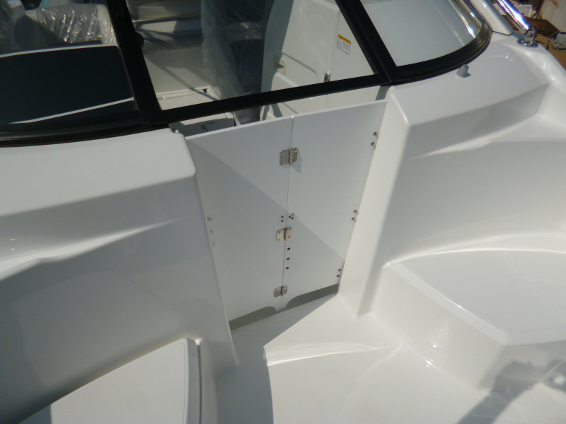 新艇中古艇販売