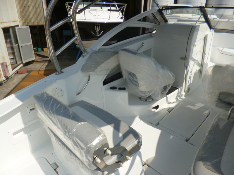 新艇中古艇販売