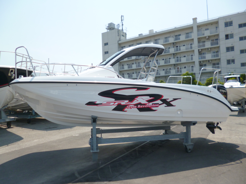 新艇中古艇販売