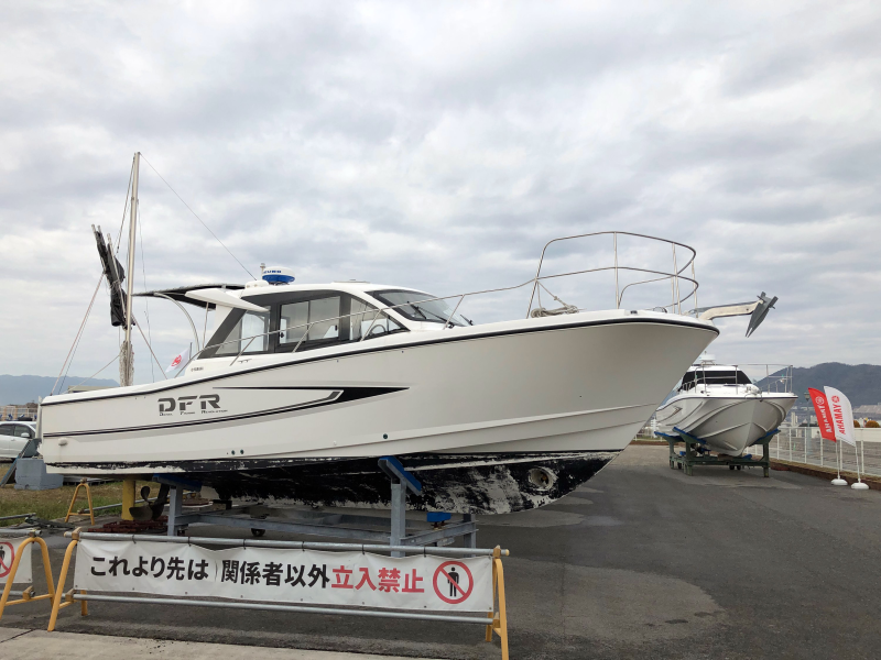 新艇中古艇販売