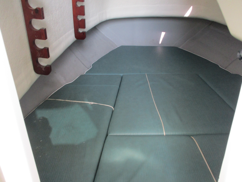 新艇中古艇販売