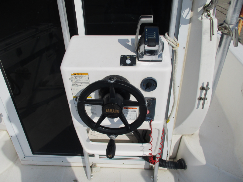 新艇中古艇販売