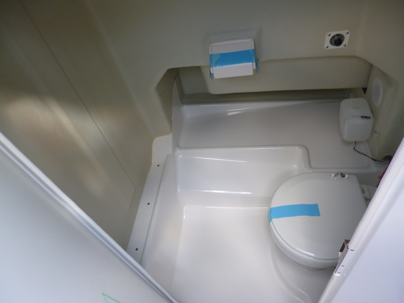 新艇中古艇販売