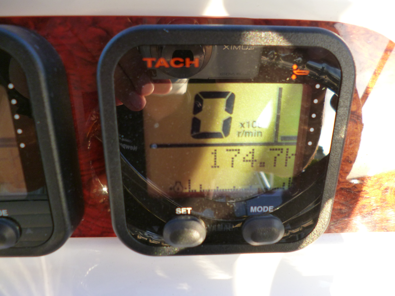 新艇中古艇販売