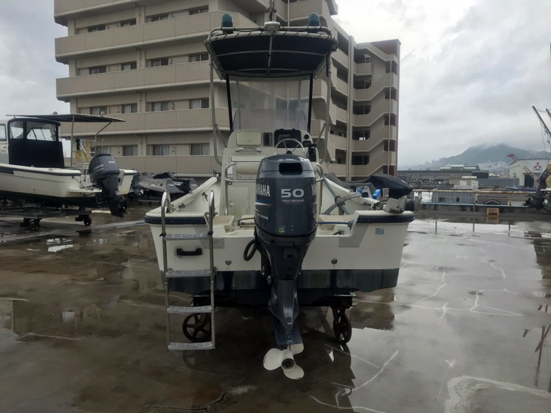 新艇中古艇販売