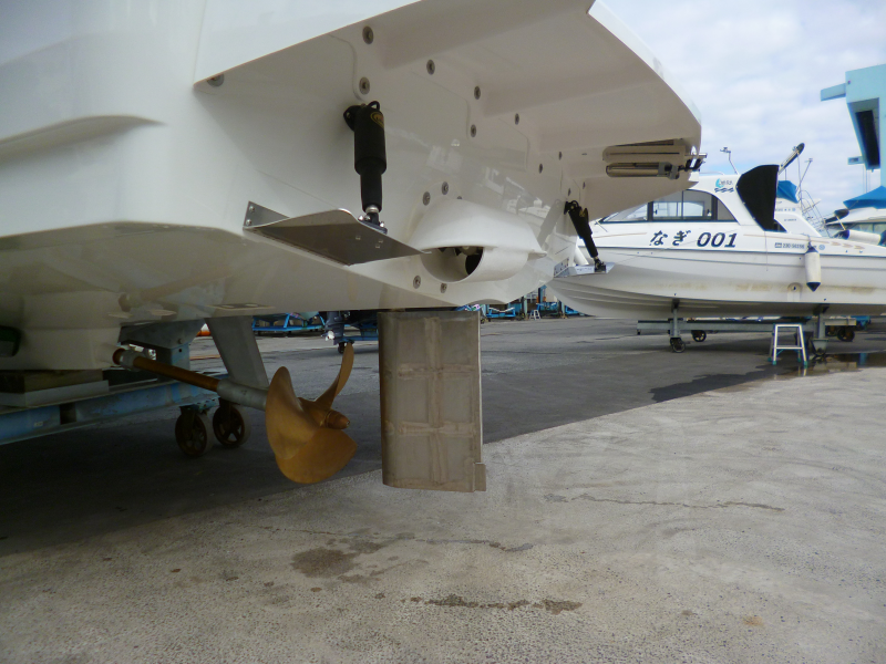 新艇中古艇販売