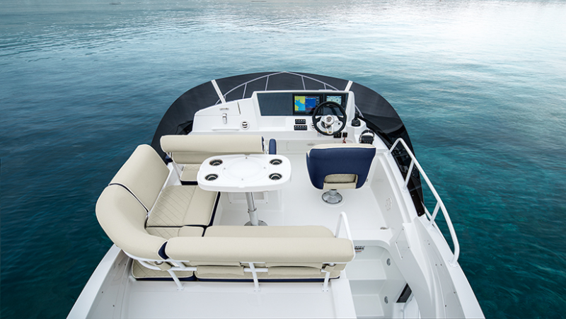 新艇中古艇販売