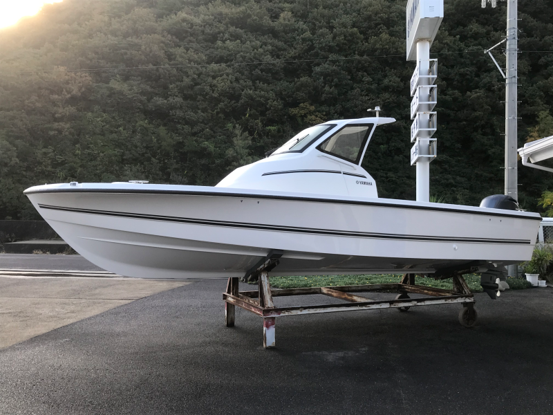 新艇中古艇販売