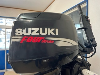 新艇中古艇販売