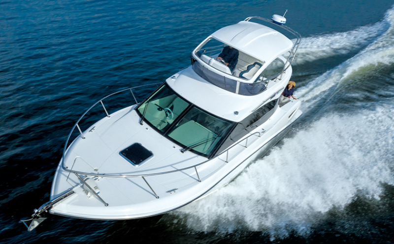 新艇中古艇販売