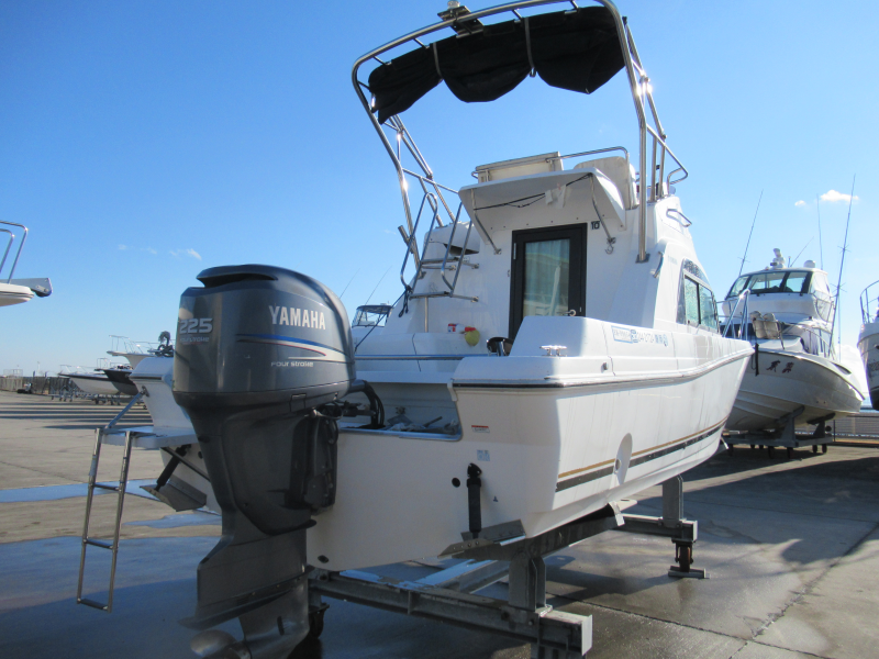 新艇中古艇販売