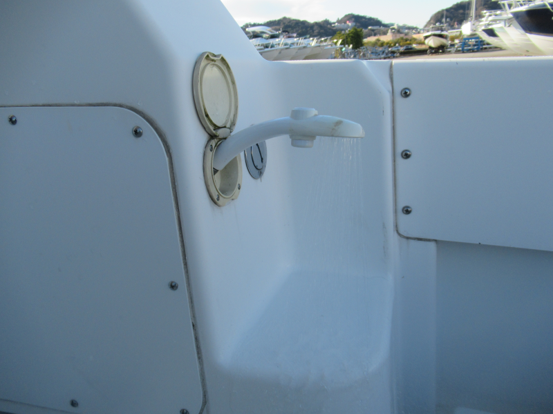 新艇中古艇販売