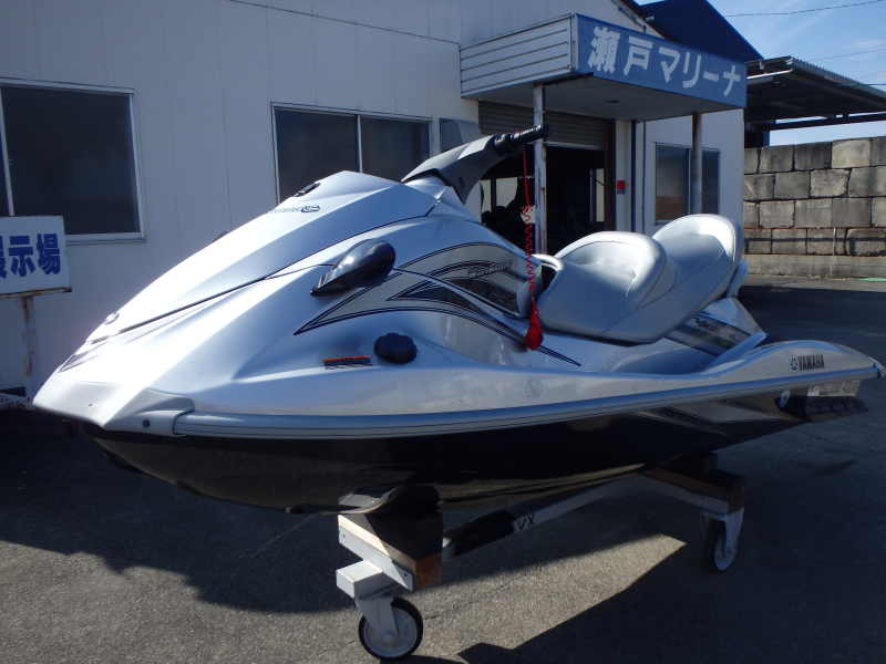 新艇中古艇販売