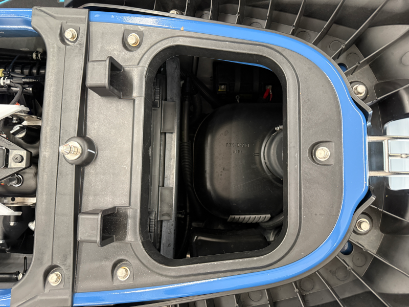 新艇中古艇販売