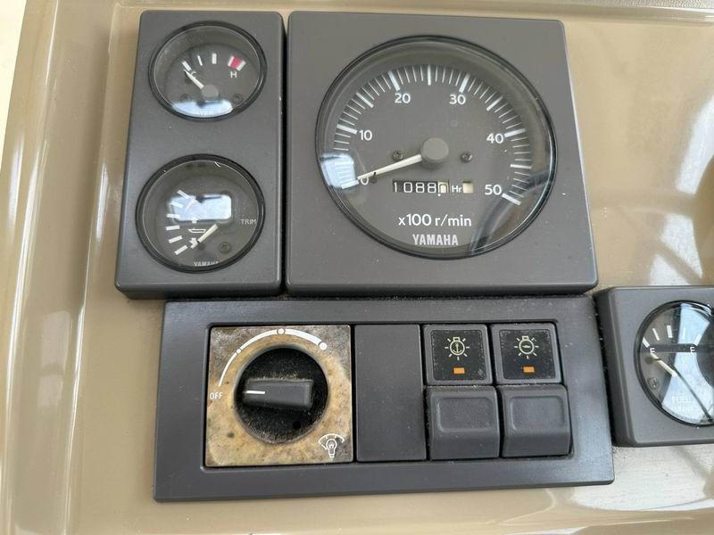新艇中古艇販売