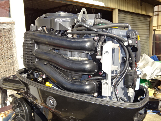 新艇中古艇販売