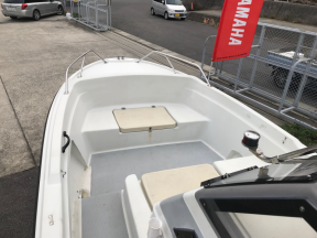boat.image