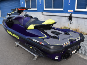 boat.image