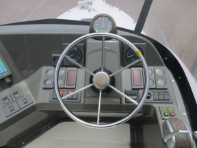 boat.image
