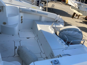 boat.image