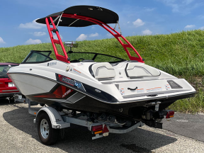 boat.image