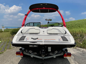 boat.image