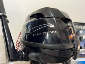 新艇中古艇販売