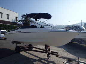 boat.image