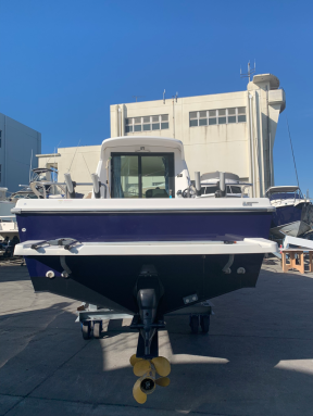 boat.image