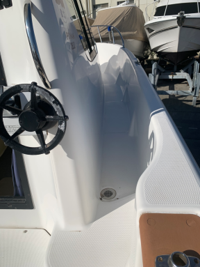 boat.image