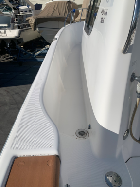 boat.image