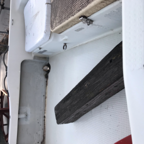 boat.image
