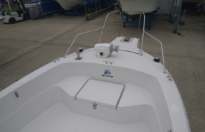 boat.image