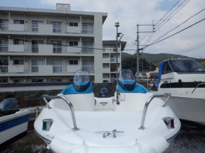 boat.image