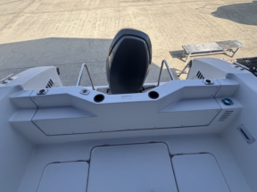 boat.image
