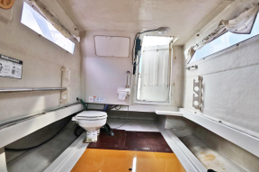 boat.image