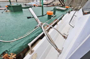 boat.image