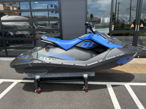 新艇中古艇販売