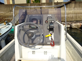 boat.image