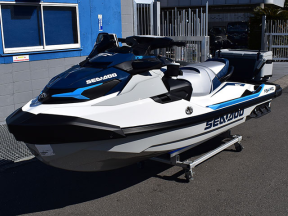 boat.image