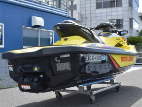boat.image
