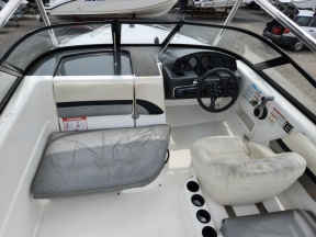 boat.image