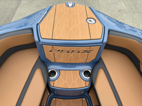 boat.image