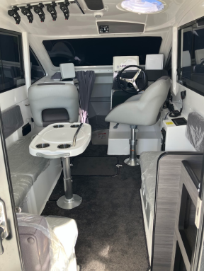 boat.image