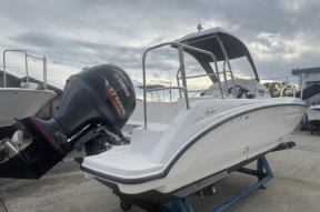 boat.image